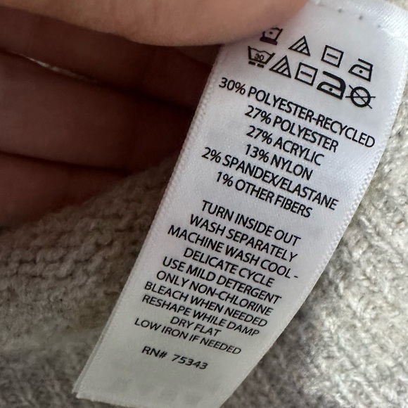 Cupcakes and Cashmere Gray Christmas Tree Red Car Sweater Size XS Lightweight - Picture 6 of 8